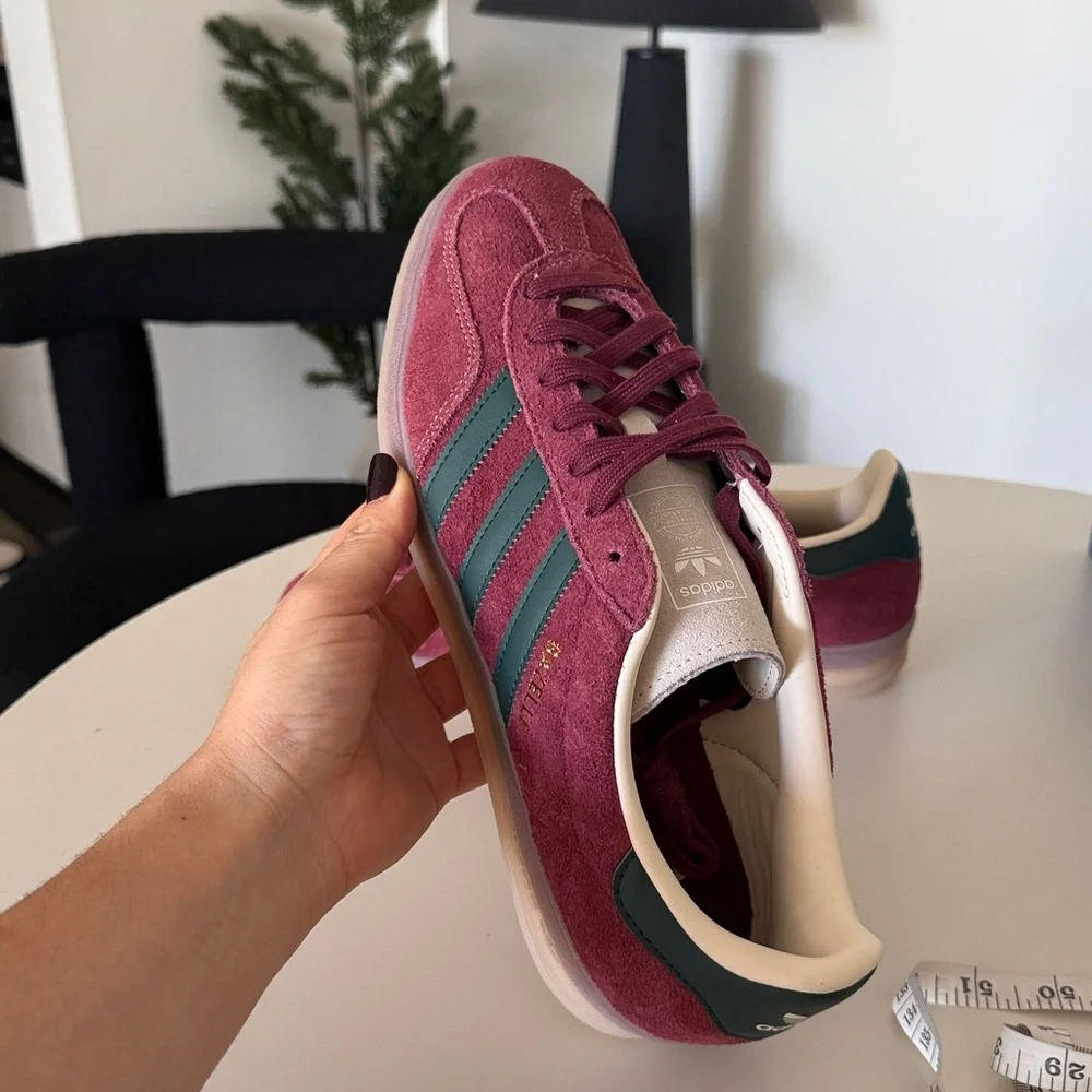 Adidas Gazelle Indoor Burgundy and Green Sneakers new in box‎